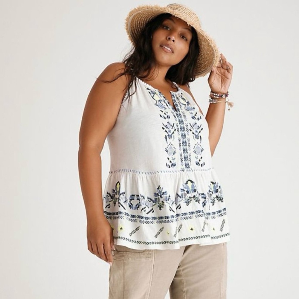 NEW Anthropologie Maeve Neela Embroidered Babydoll Top Sz XS - Picture 2 of 10